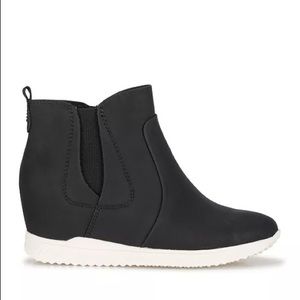 baretraps jaci bootie